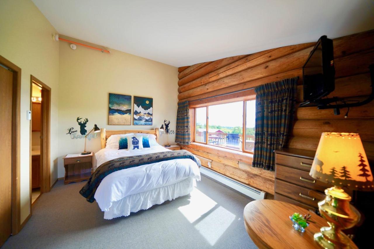 Flat Fish Lodge B&B And Event Center Homer Exteriör bild